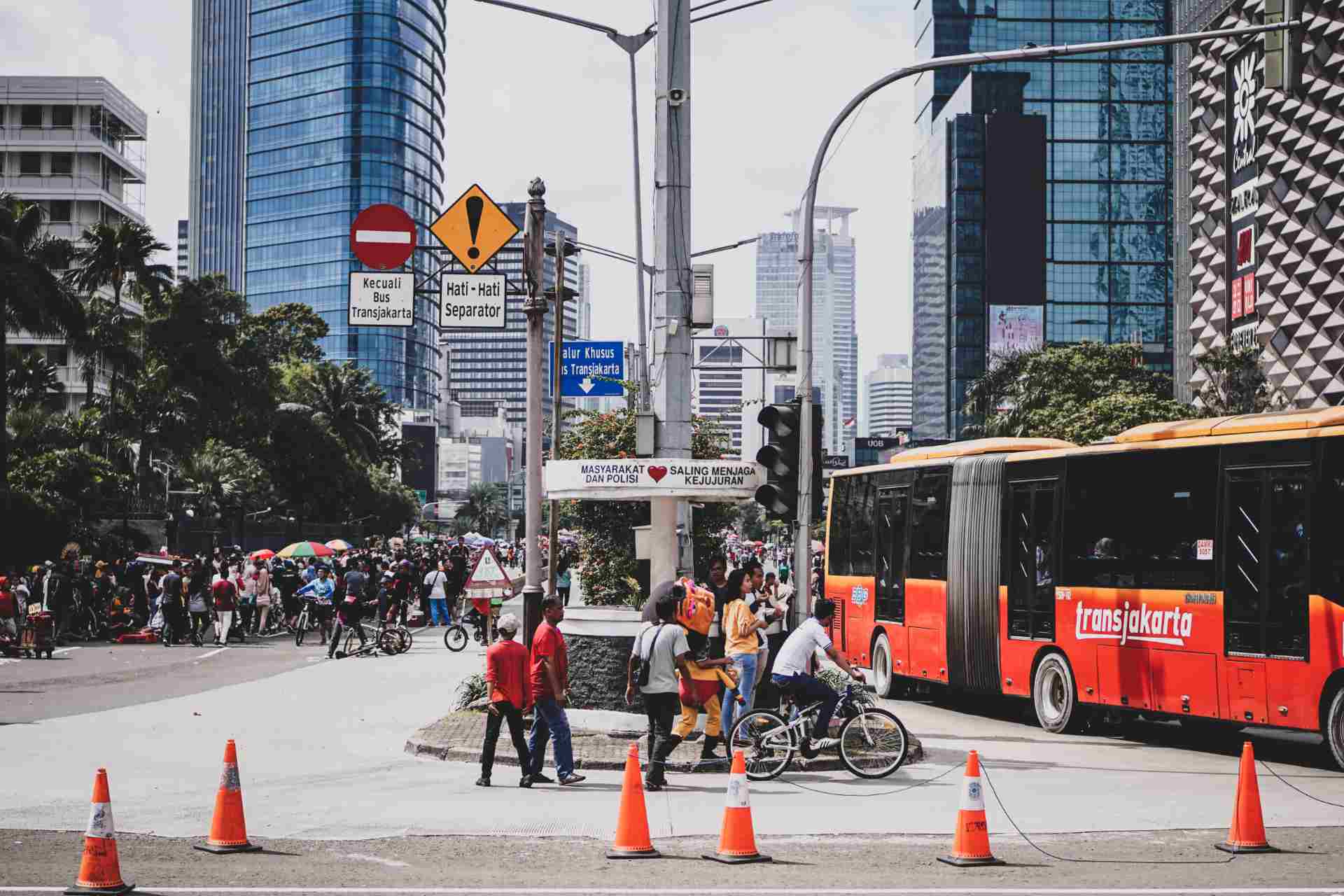 Kezaliman Orang Bawah