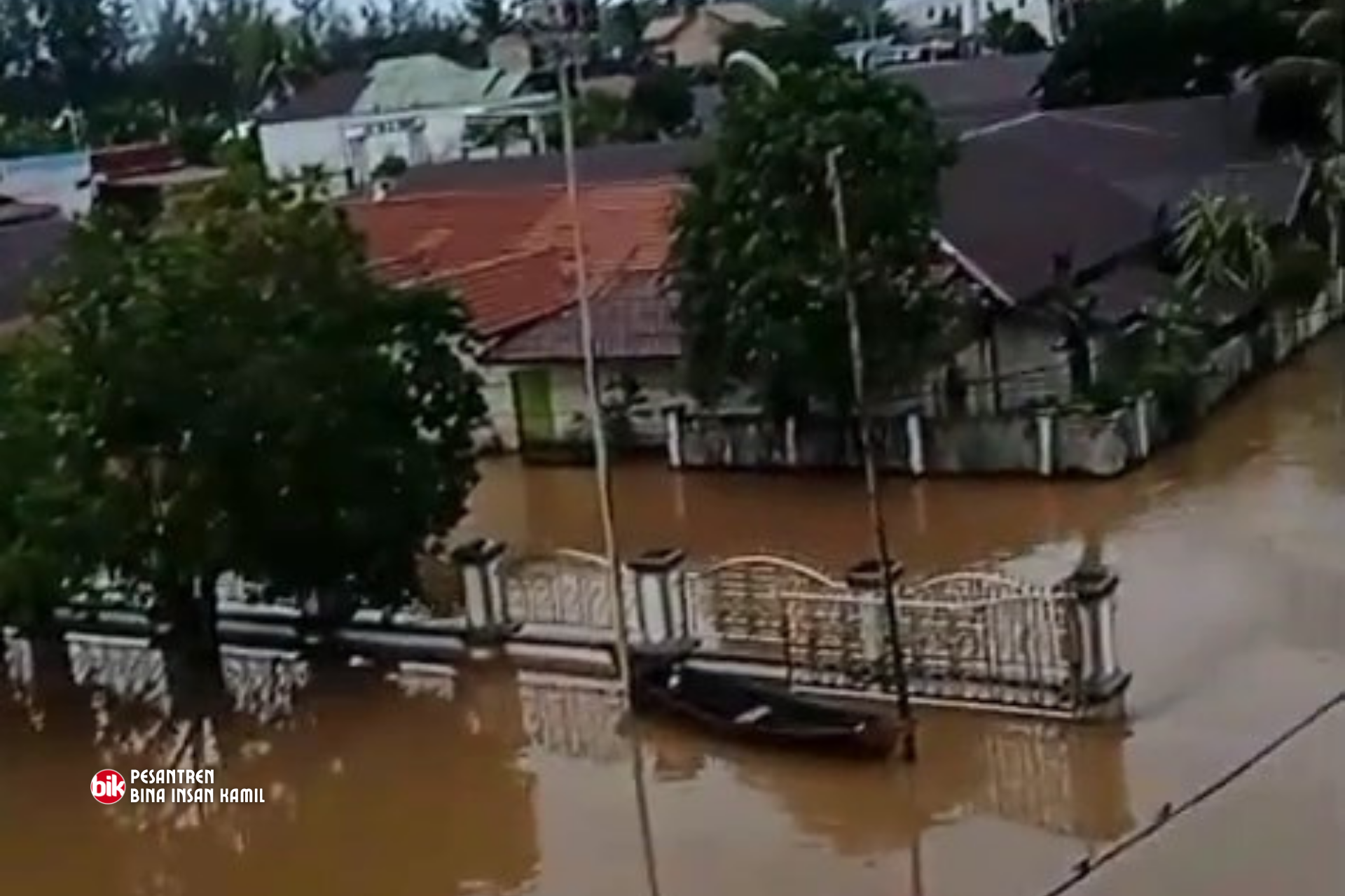 Wudhu dengan Air Banjir Keruh
