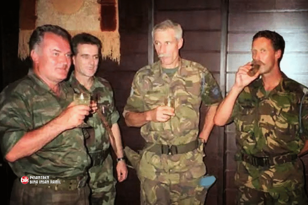 Ketika Kaum Muslimin Srebenica Dikhianati Kaum Kuffar